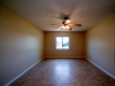 Photo 10 of 20 - 306 Buttonwood Dr, Kissimmee, FL 34743