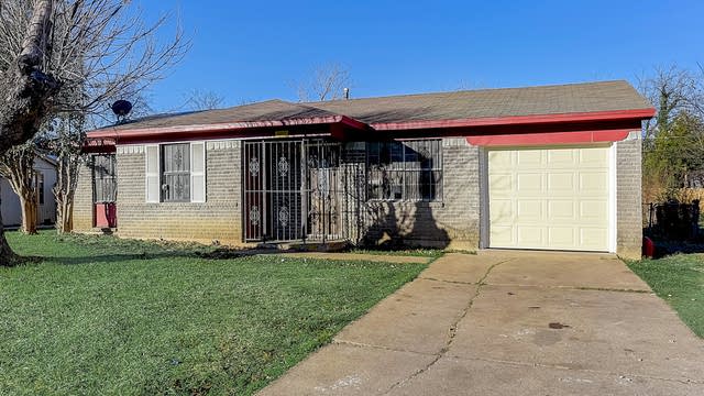 Photo 1 of 31 - 6117 Silvery Moon Dr, Dallas, TX 75241