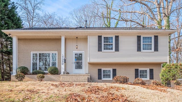 Photo 1 of 21 - 7330 Watercrest Rd, Charlotte, NC 28210