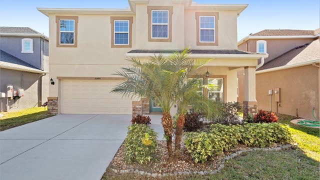 Photo 1 of 18 - 10440 Waterstone Dr, Riverview, FL 33578