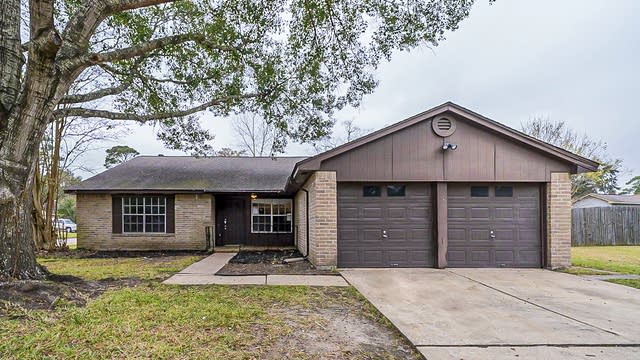 Photo 1 of 34 - 22203 Barrygate Ct, Spring, TX 77373