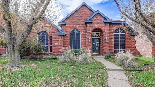 Photo 1 of 35 - 5521 Green Hollow Ln, The Colony, TX 75056